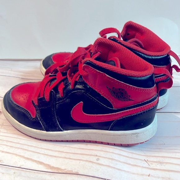 Nike Air Jordan 1 Mid Athletic Shoes Sz 1Y Alternate Bred DQ8424 060 - Picture 7 of 12